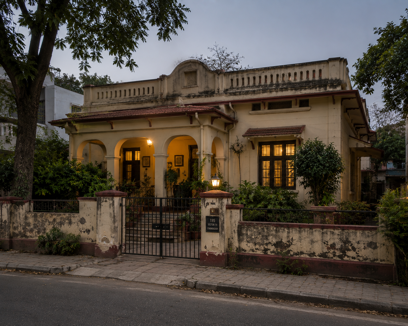 Independent Old House